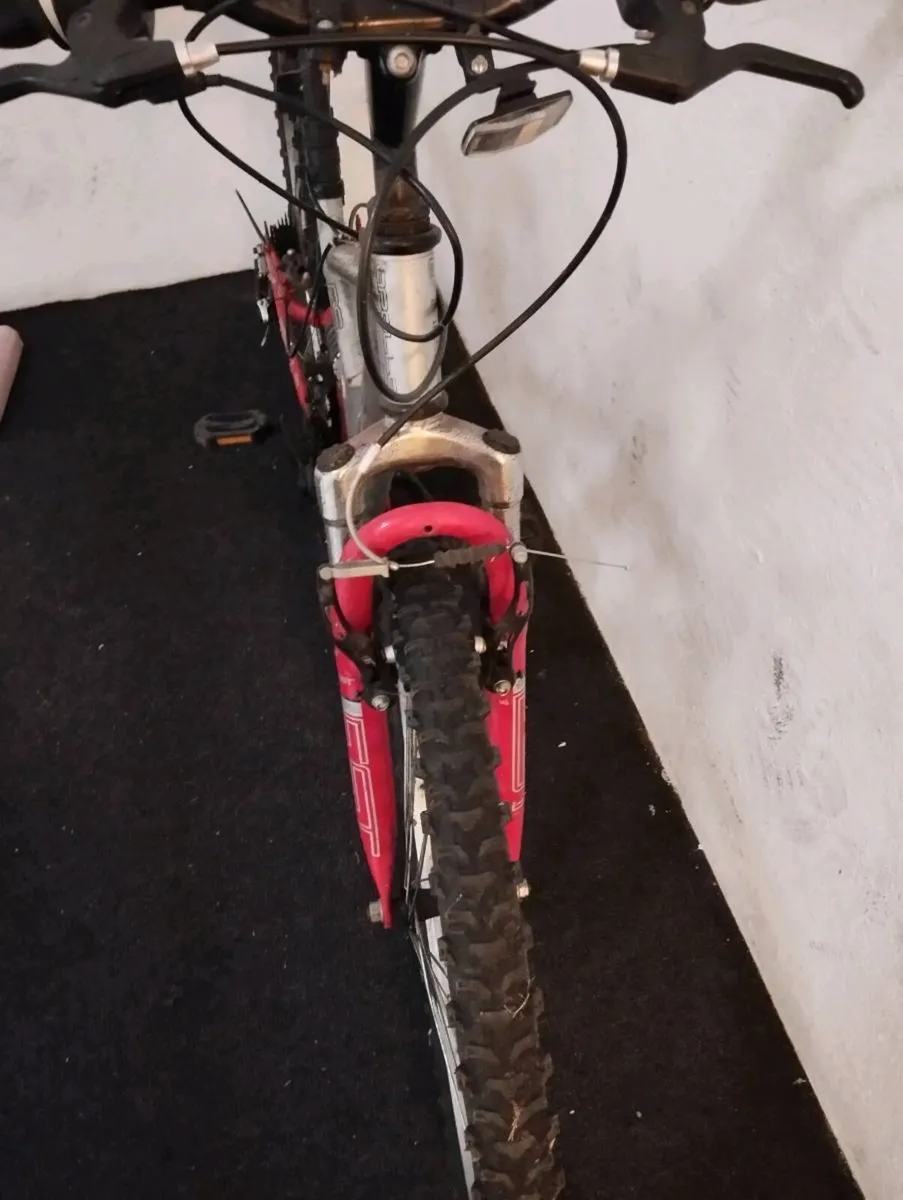 26inch bike - Image 4