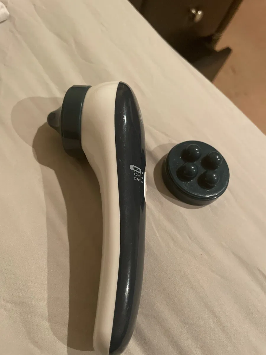 WAHL electric hand massager - Image 1