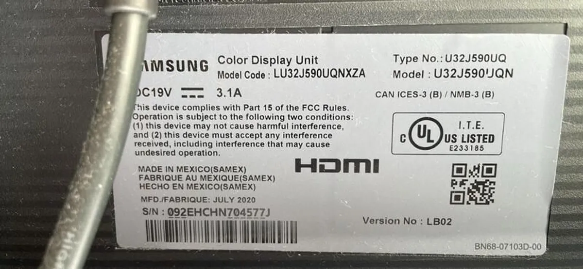 32-inch 4K UHD PC monitor Samsung - Image 3