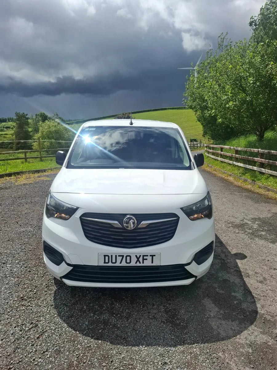 2020 Vauxhall Combo sportive lwb - Image 2