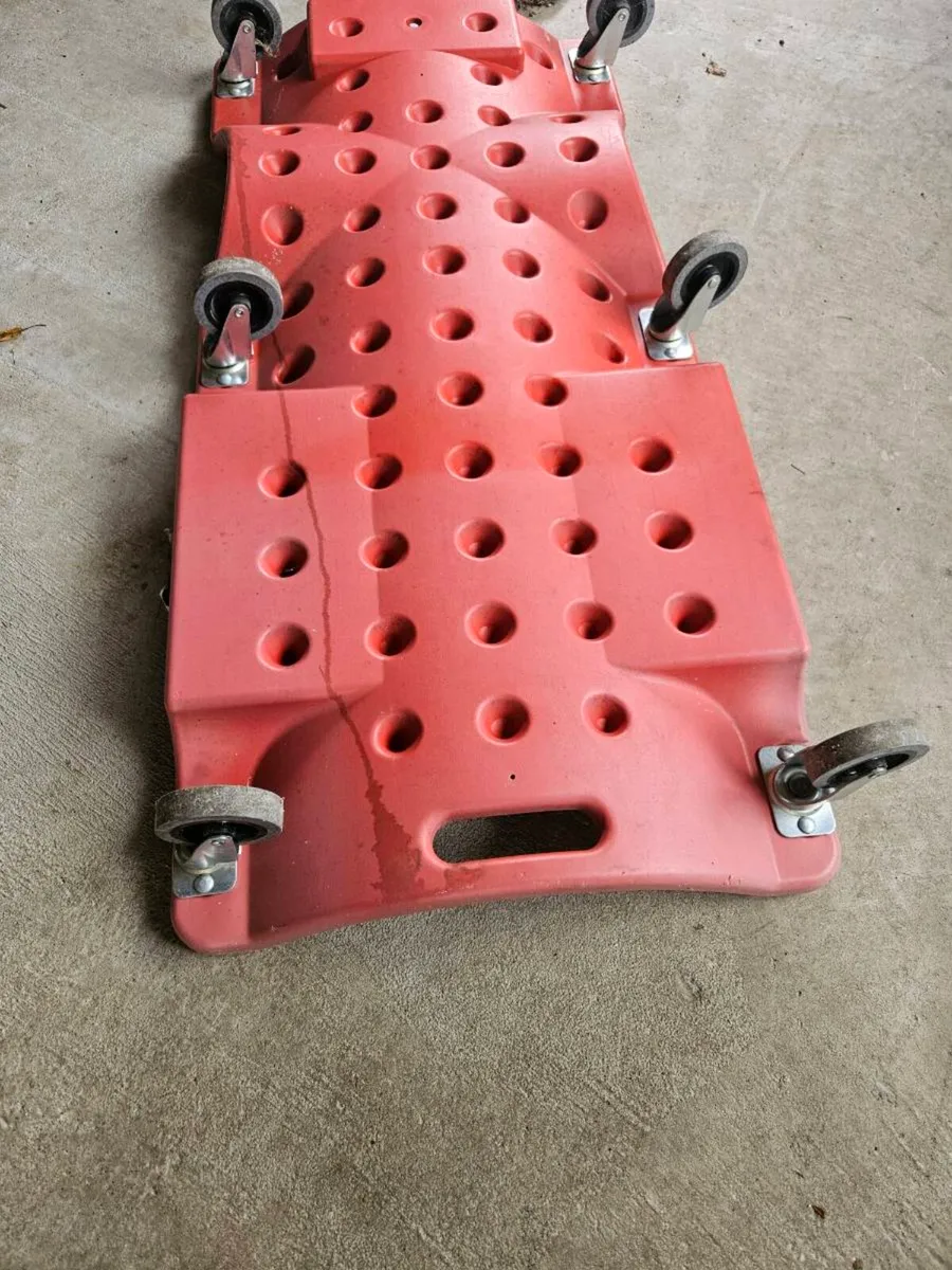 Slide for under car - Image 1