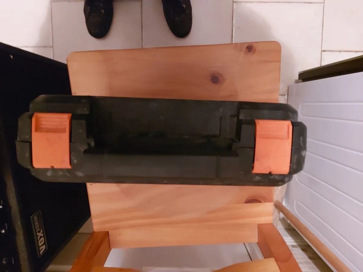 Black & Decker RS890K-GB Scorpion Powered Hand Saw - Image 4