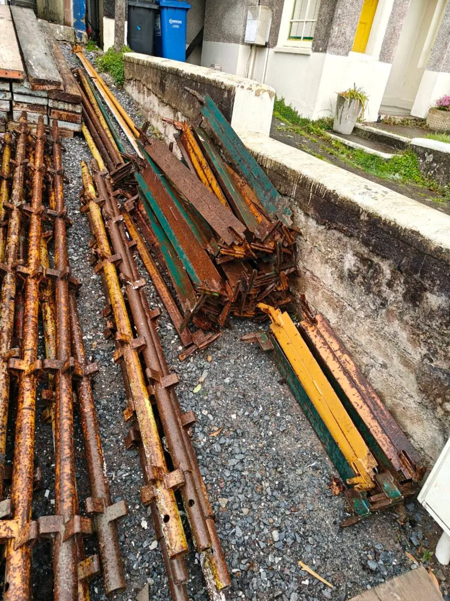 Scaffolding - Image 2
