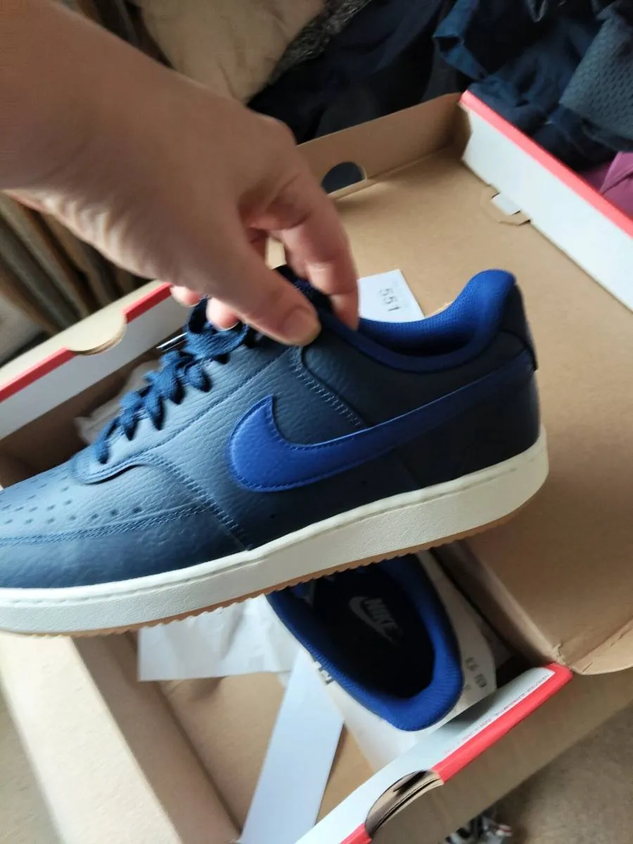 Nike court vision trainers size 7 - Image 2