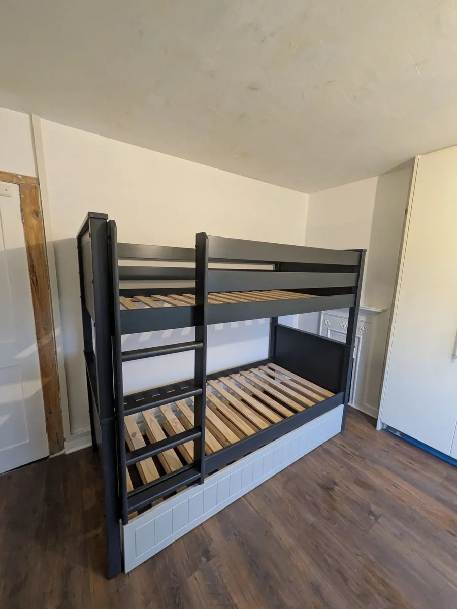 Triple Bunk Bed - Image 3