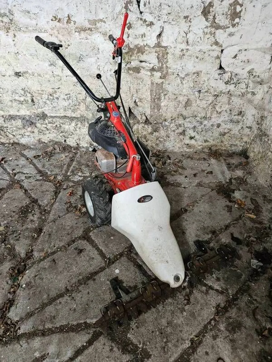 Sickle Bar Mower -HONDA Engine - Image 1