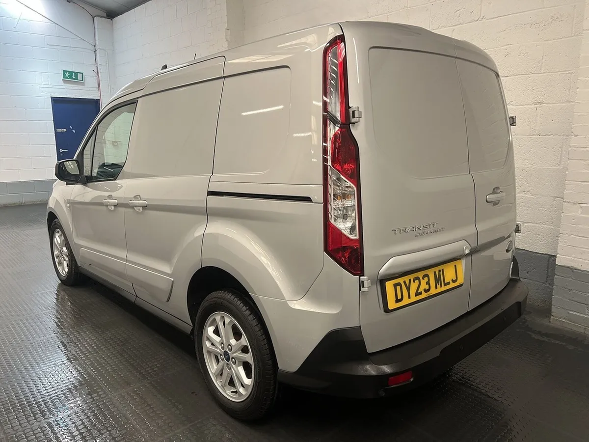 2023 Ford Transit Connect Panel Van - Image 4