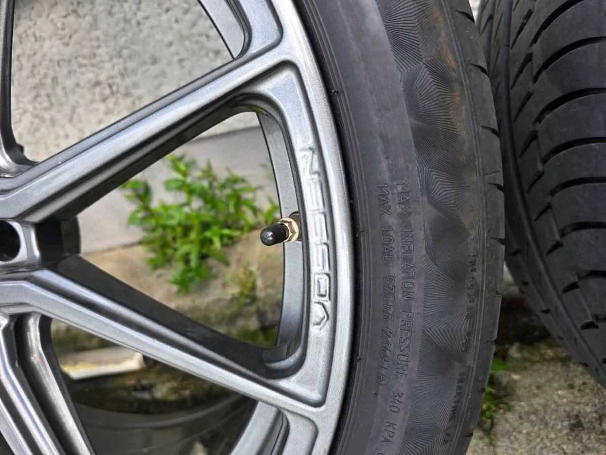 Vossen HF-3 22" Alloy Wheels & Tyres – BMW X5/X6 ( - Image 4