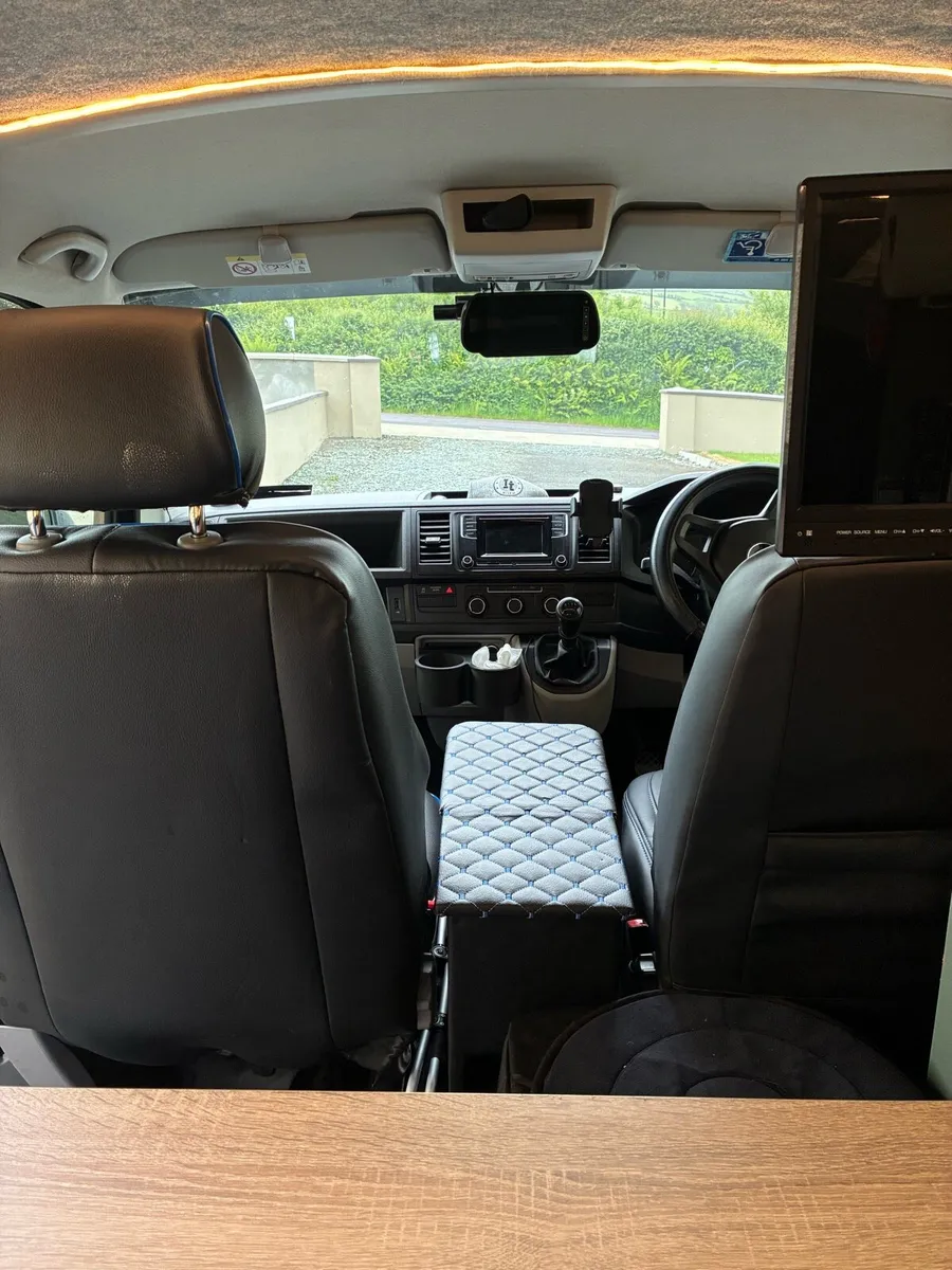Camper van - Image 4
