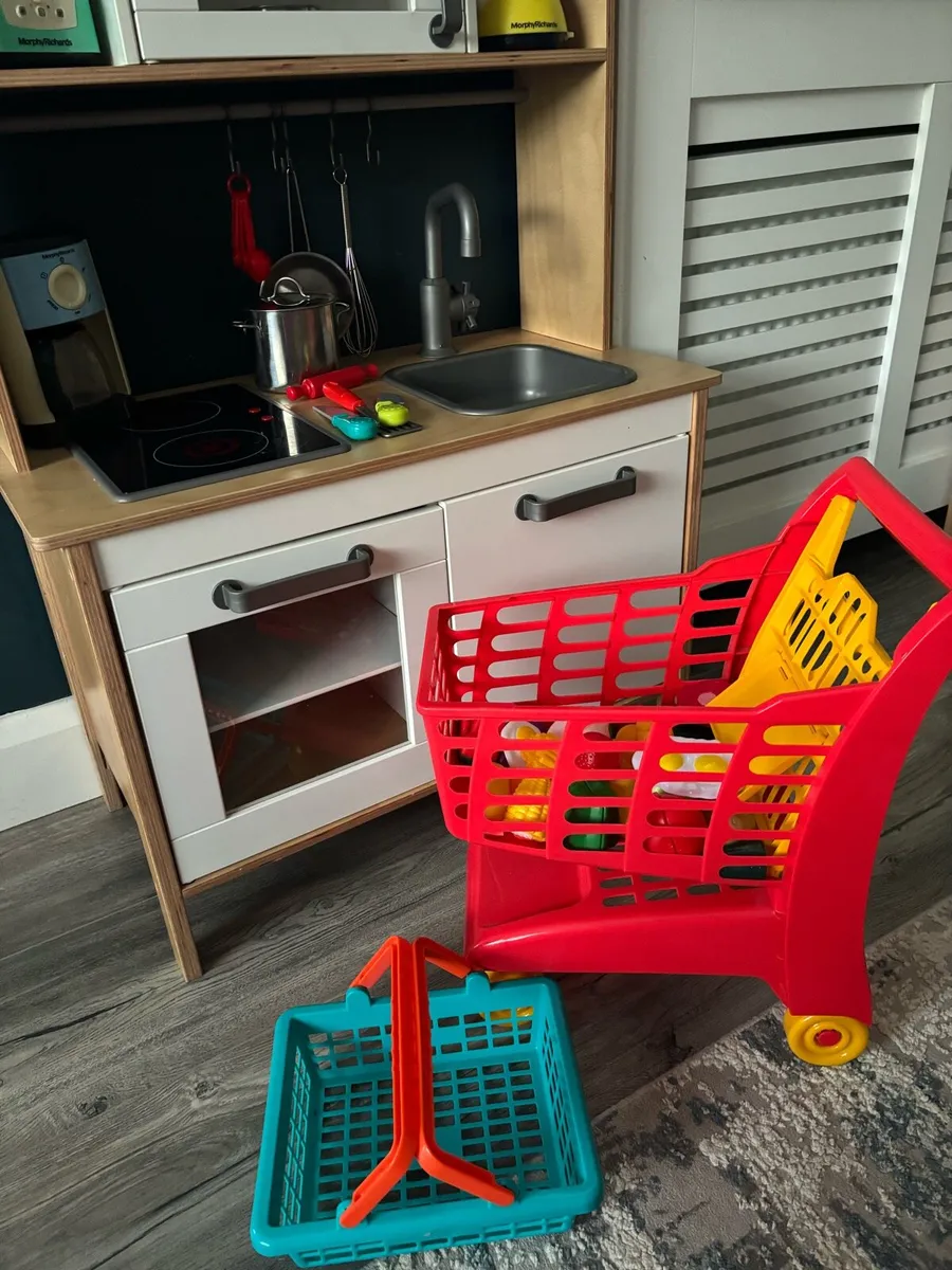 Kids Play Kitchen and accessories - Image 3