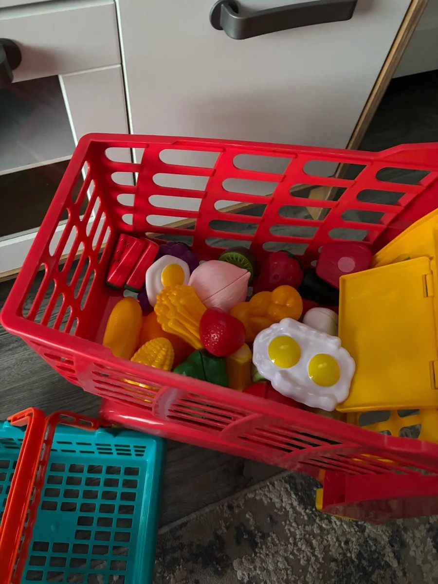 Kids Play Kitchen and accessories - Image 4