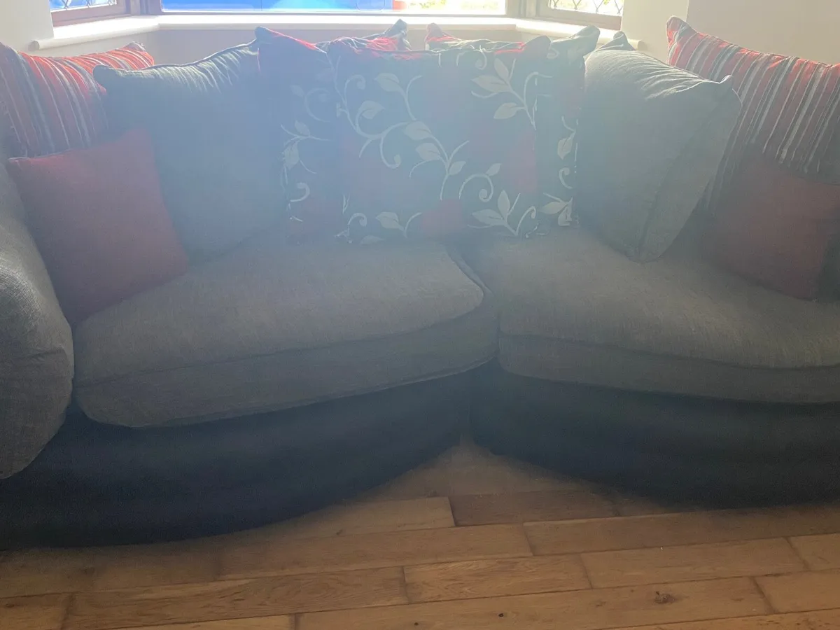 Sofa - Image 3