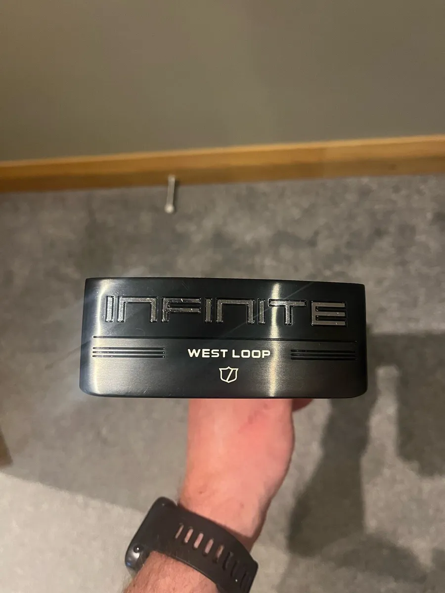 Wilson infinite west loop putter - Image 1