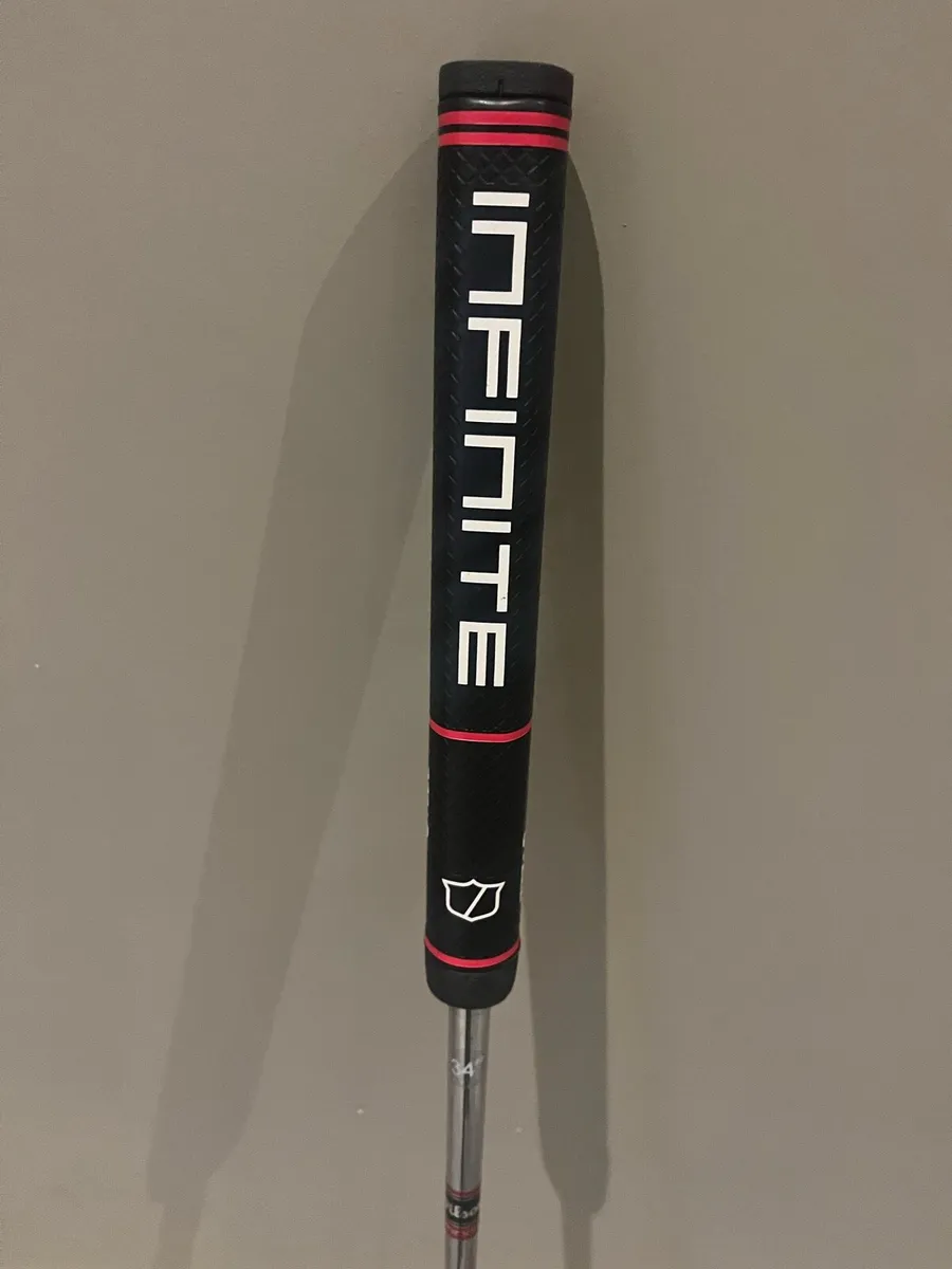 Wilson infinite west loop putter - Image 4