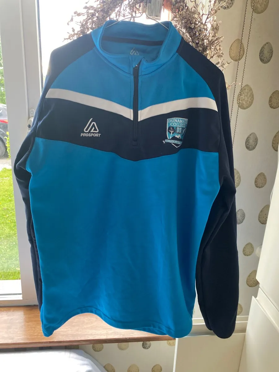 School tracksuit Dunamase college