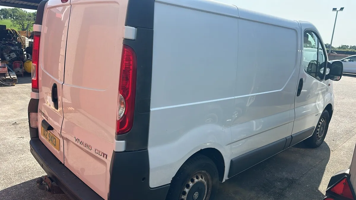 Vauxhall van - Image 2