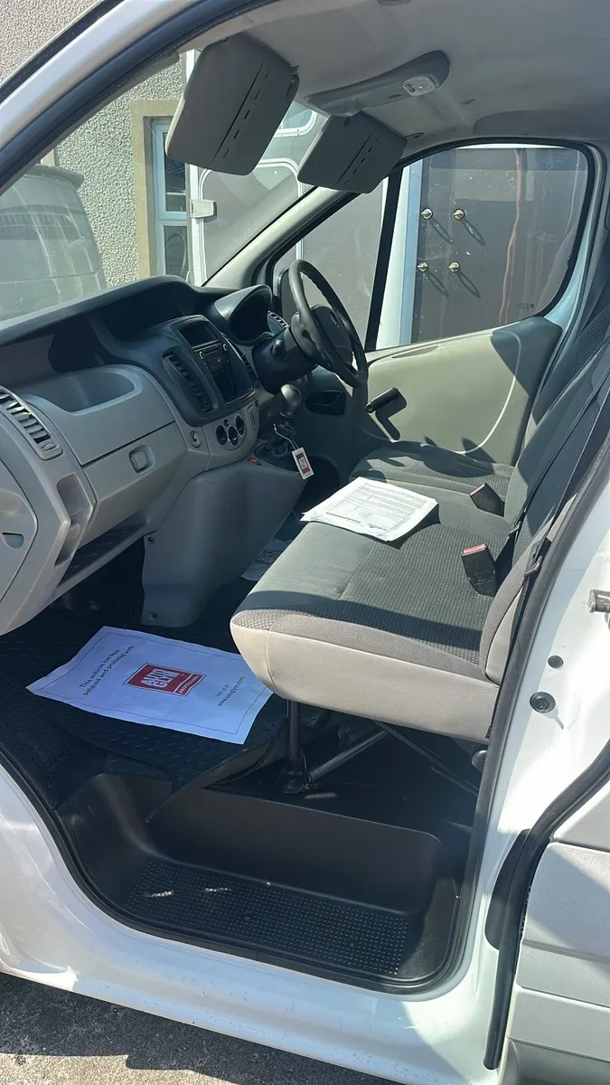Vauxhall van - Image 3