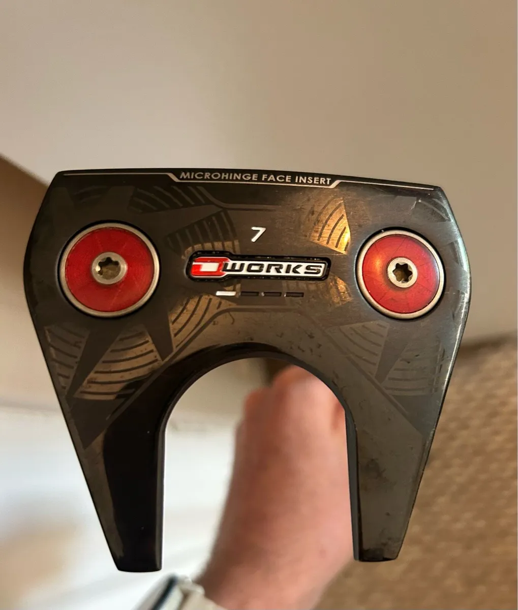 Odyssey O-Works #7 putter - Image 1