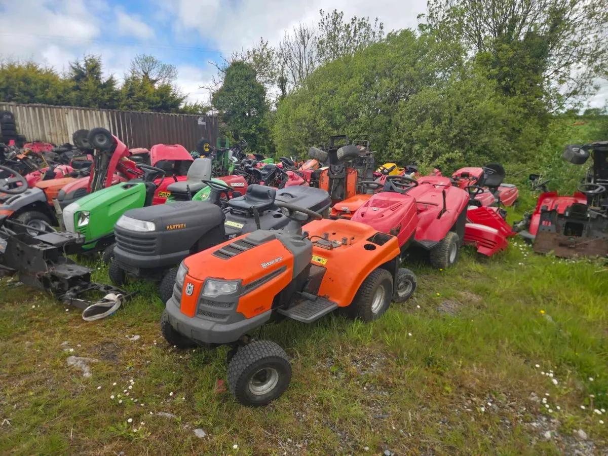 Lawnmowers parts for sale - Image 3