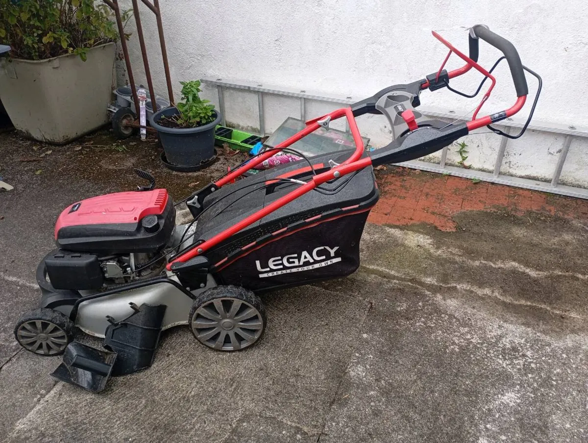 Lawnmower
