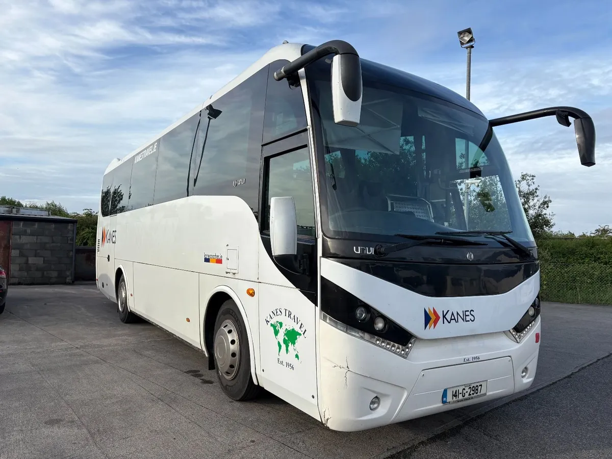 Man UNVI Touring 2014 - Image 1