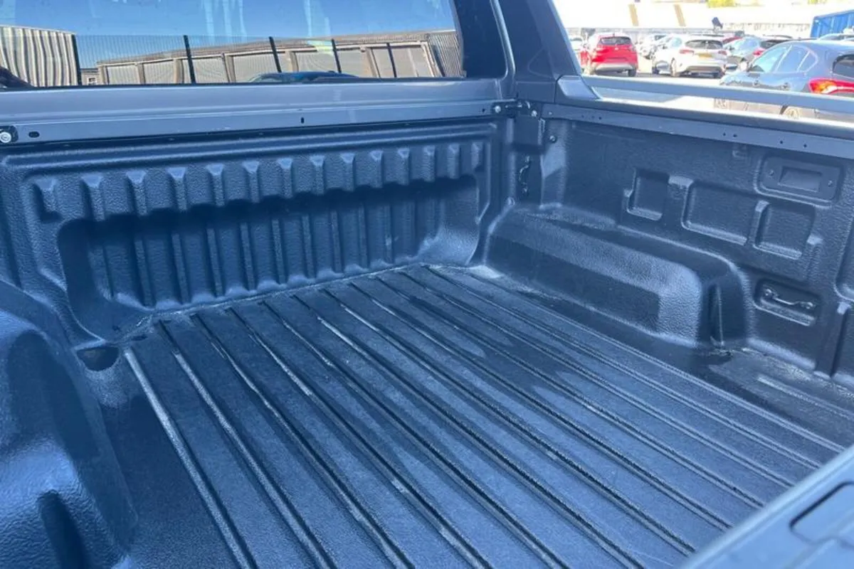 Ford Ranger WILDTRAK - Image 4