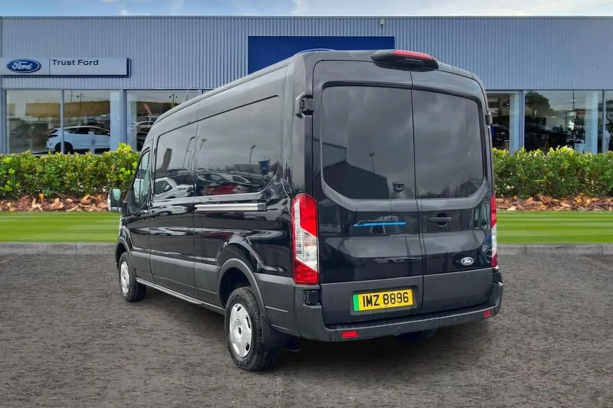 Ford E-Transit TREND - Image 2
