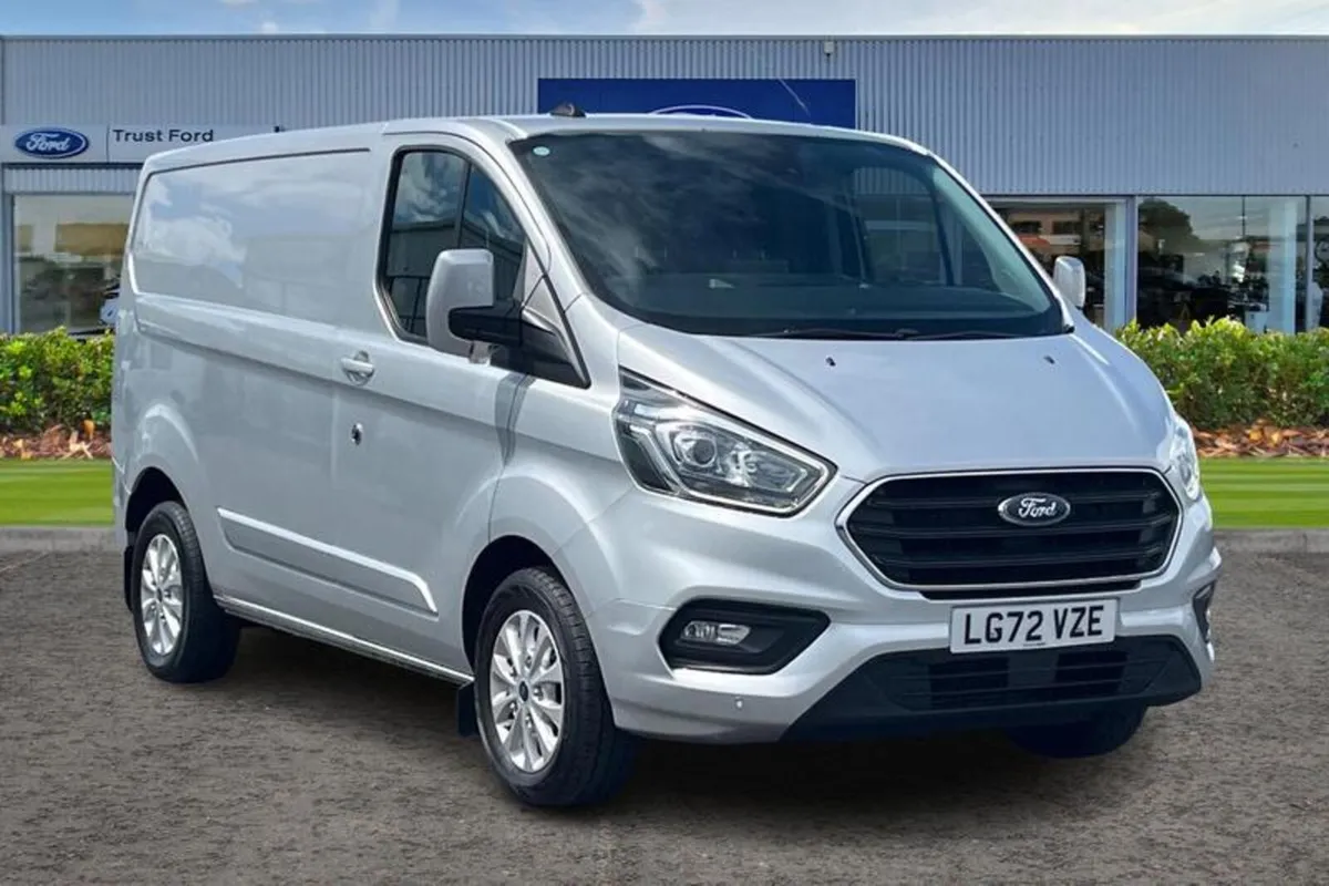 Ford Transit Custom LIMITED - Image 1