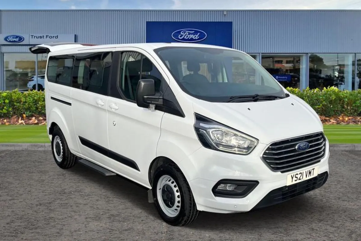 Ford Tourneo Custom BASE - Image 1
