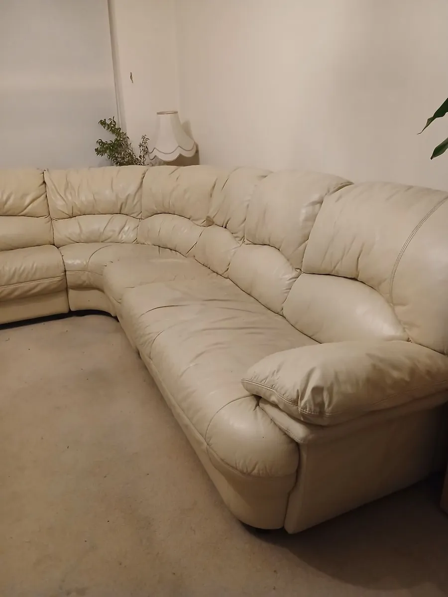 Corner seat - Image 3