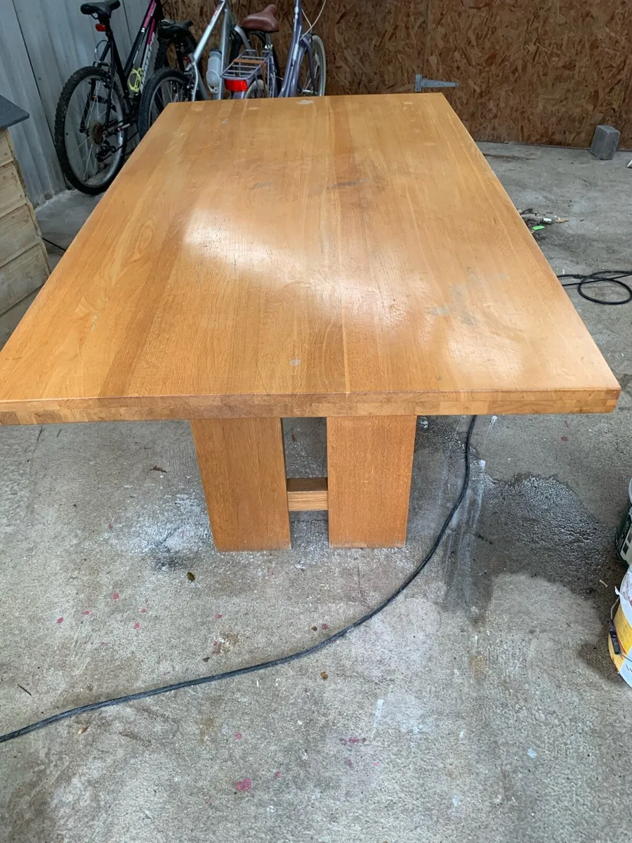 Oak table - Image 1
