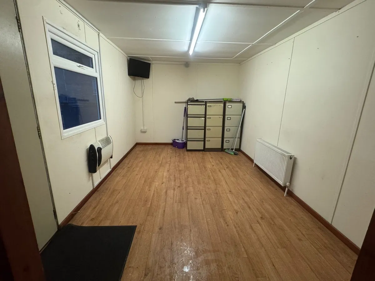 30x10 Office cabin unit - Image 4
