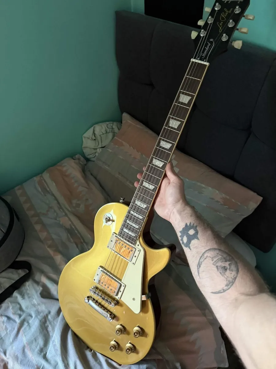 Epiphone Les Paul Gold top (With Case) - Image 2