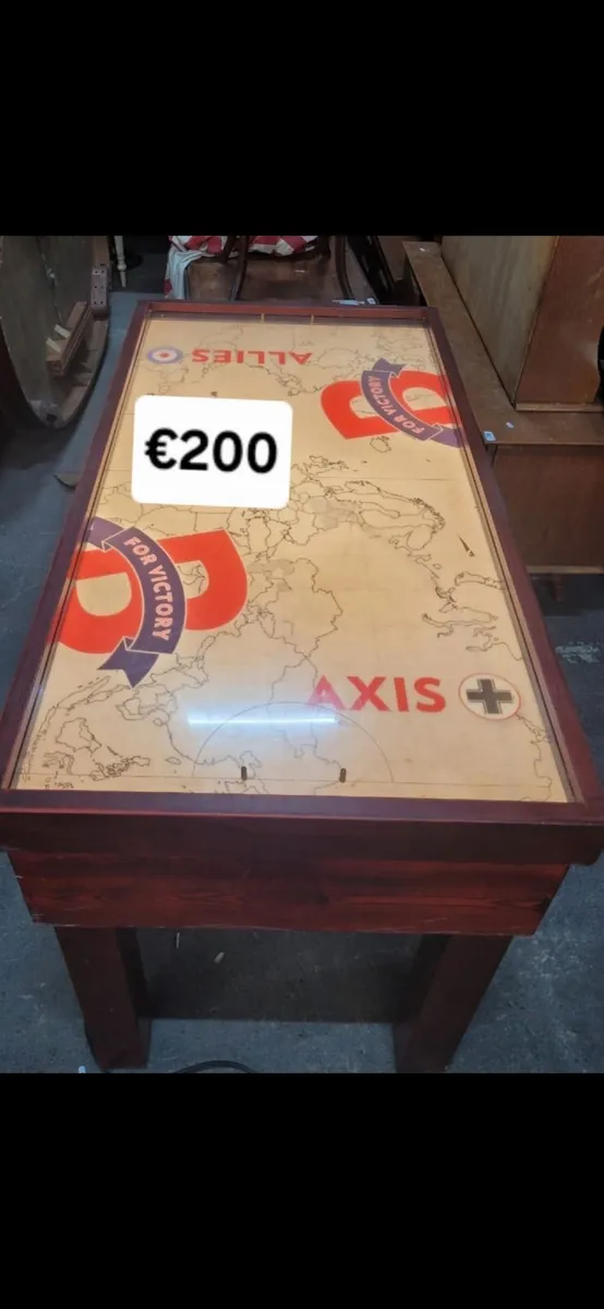Mid century and retro tables - Image 4