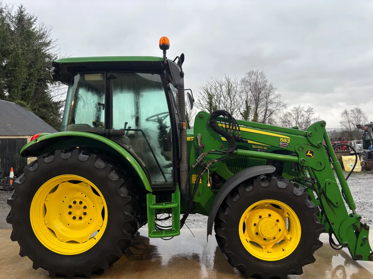 2014 John Deere 5090M MINT  Only 6000hrs - Image 3