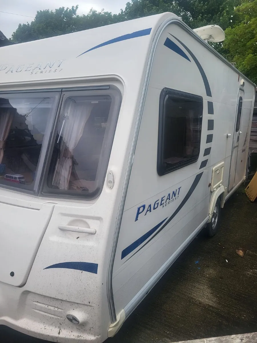 2010  Bailey Caravan - Image 1