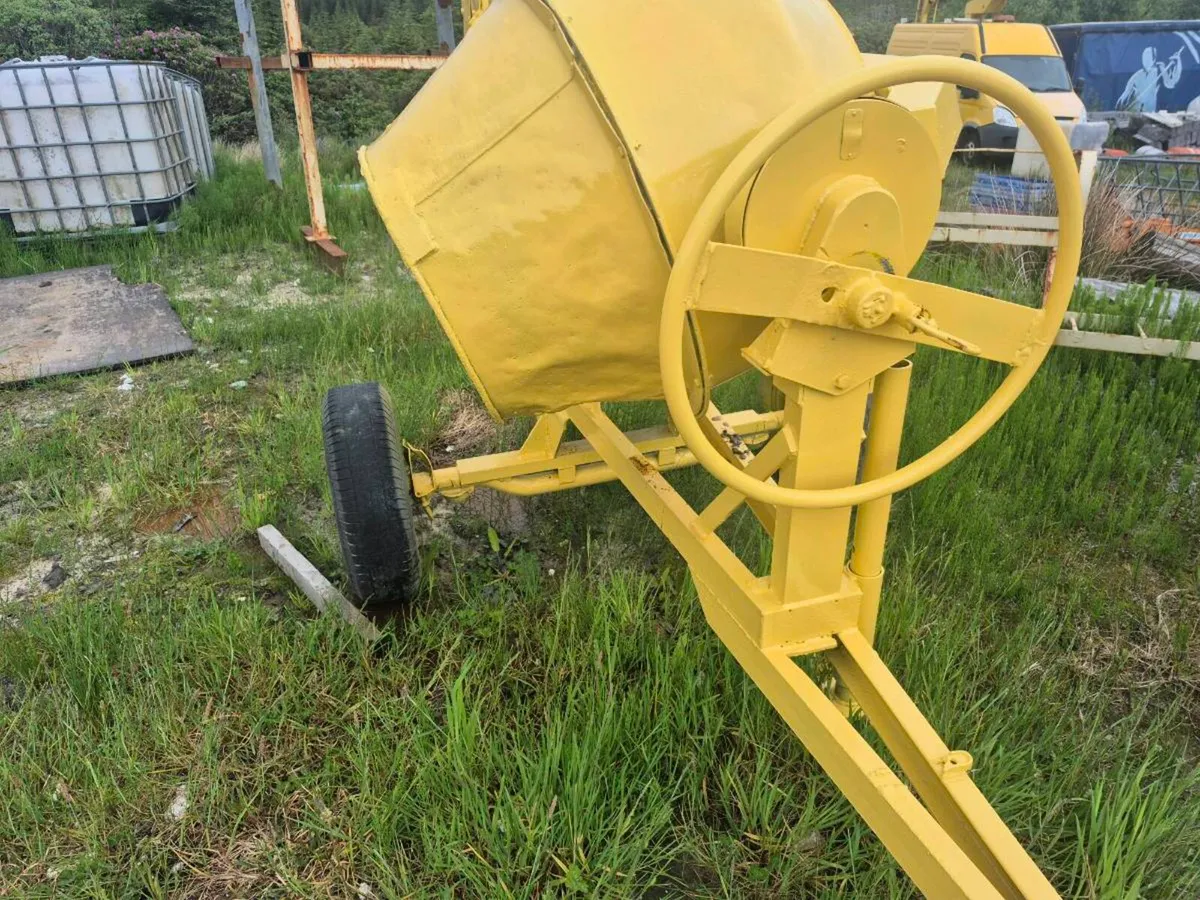 Benford diesel cement mixer - Image 3