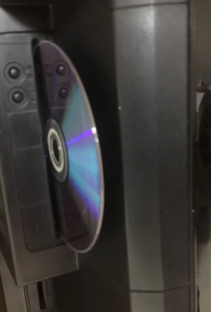 26" Digital HD Ready LCD TV with CD & DVD Player, - Image 4