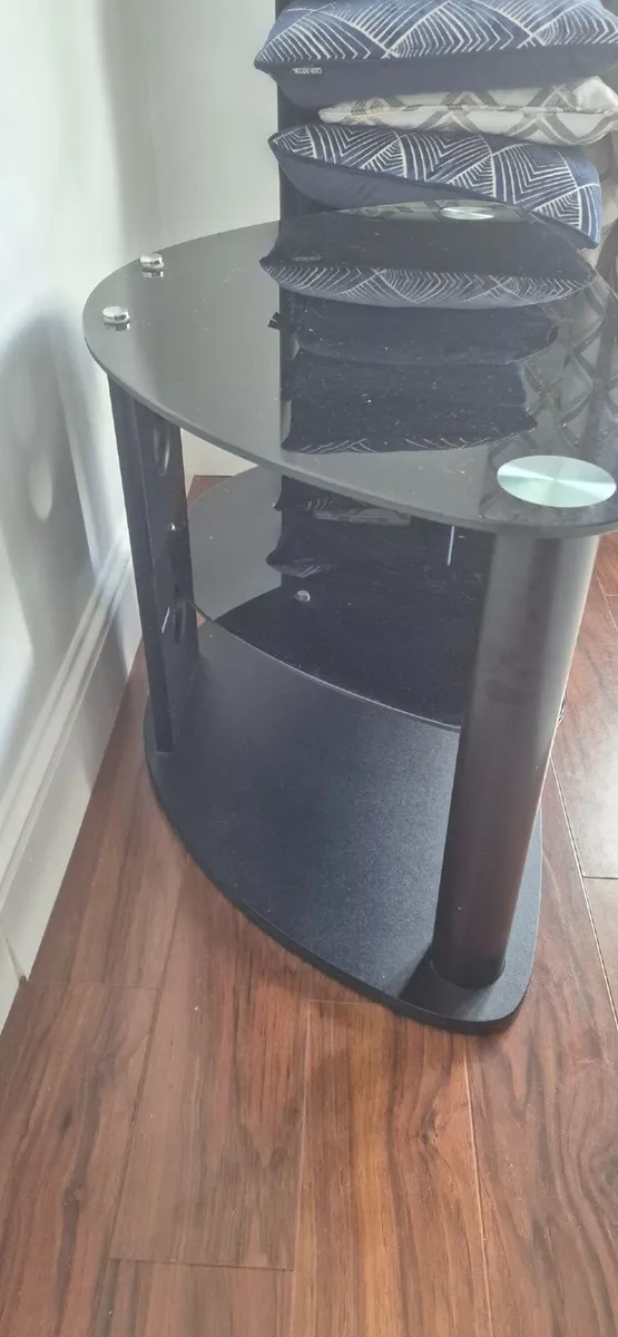Modern Black Glass TV Stand / Media Unit – Galway - Image 2