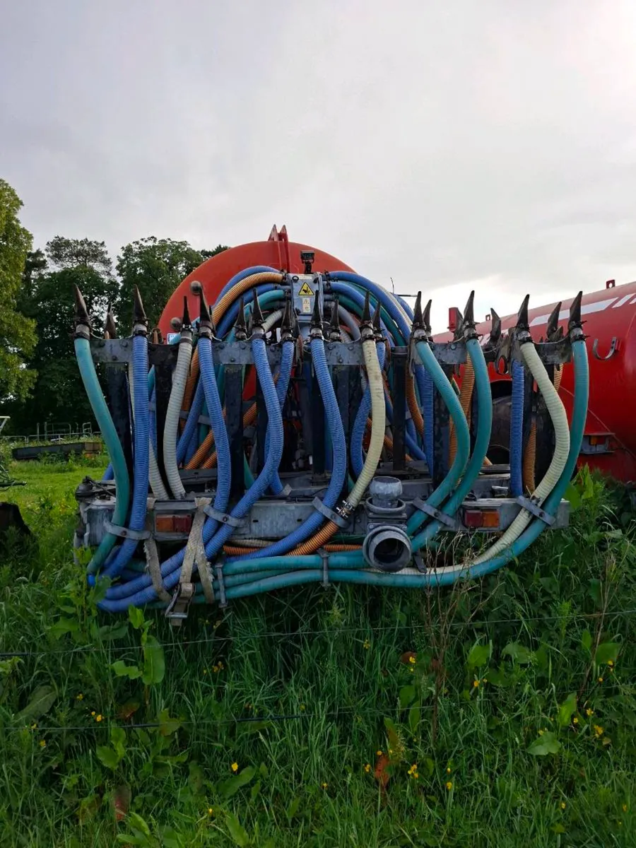 Abbey 3500 G tank & trailing shoe - Image 4