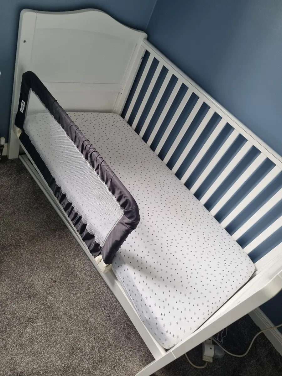 Nested Serrano Wooden Cot Bed - Image 2