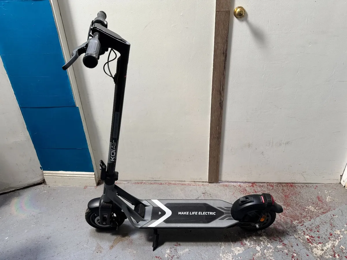 Electric Scooter - Image 2