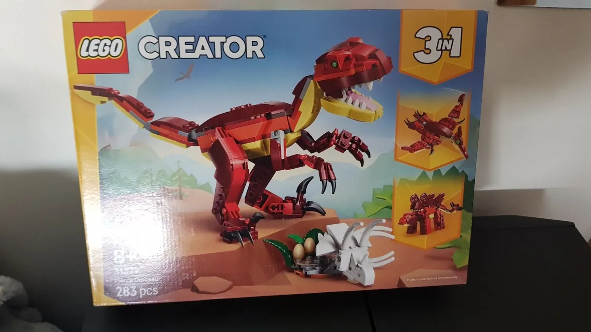 LEGO sets Brand New - Image 2