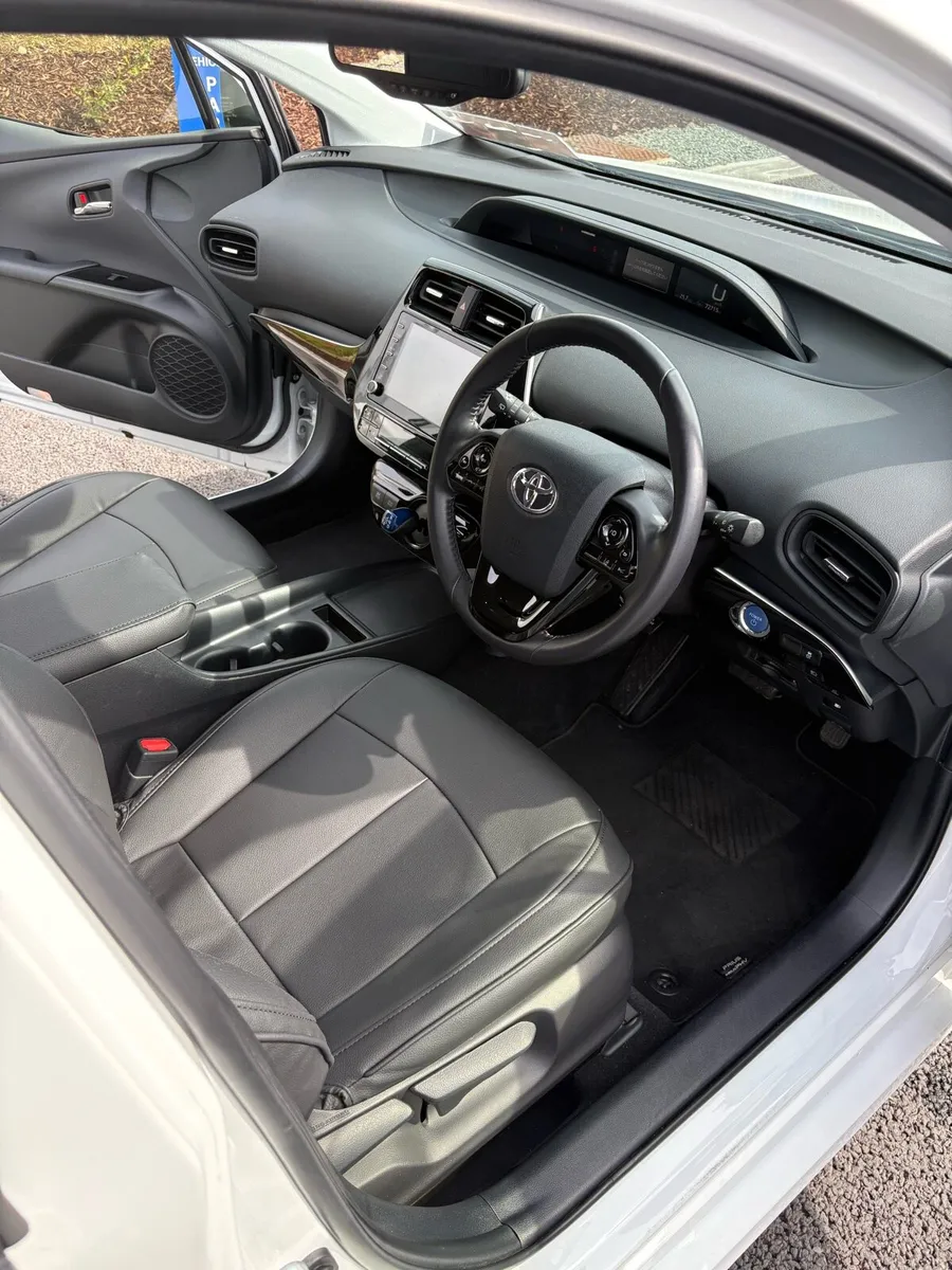 Taxi rental - Image 4