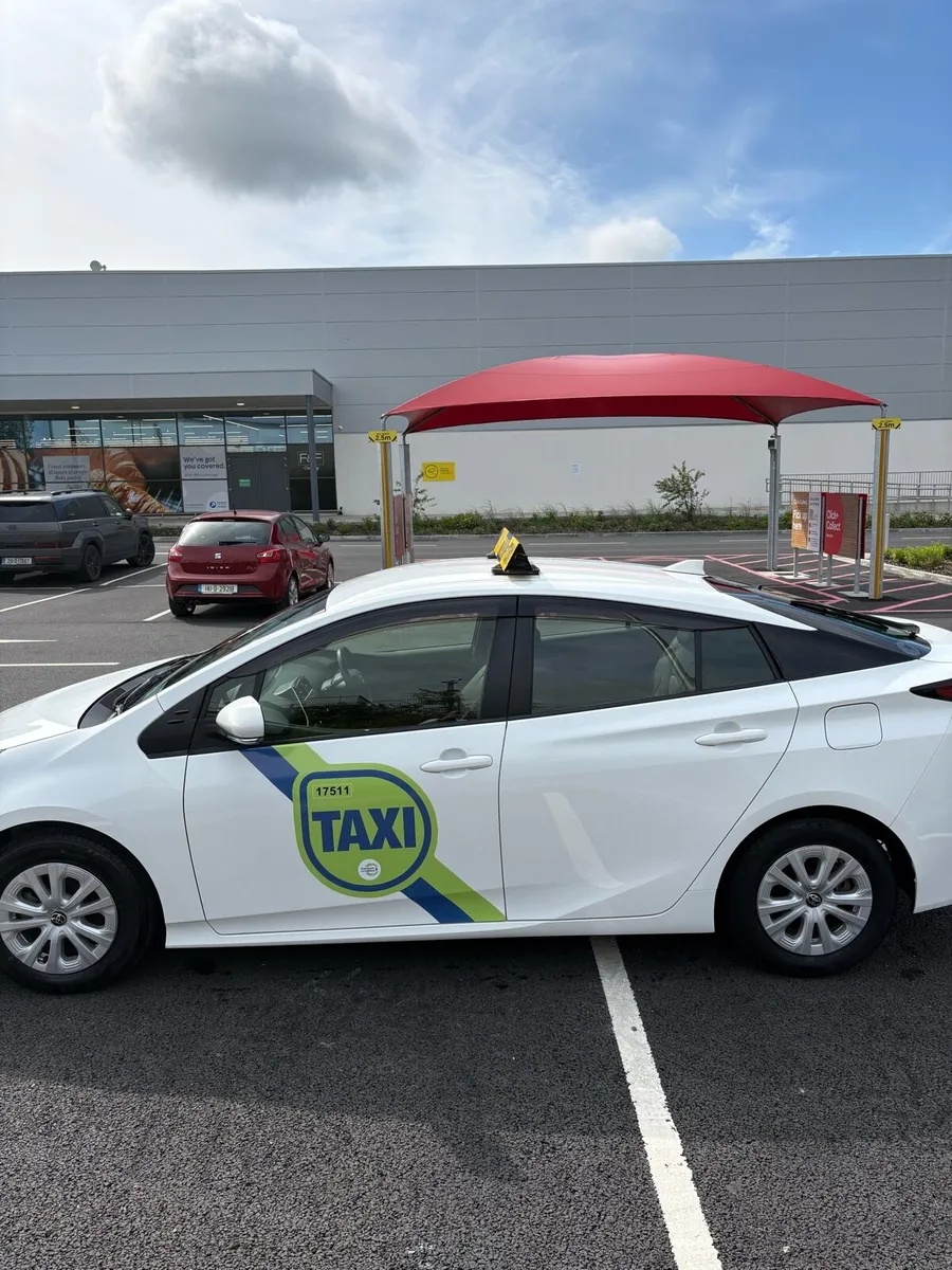 Taxi rental - Image 3