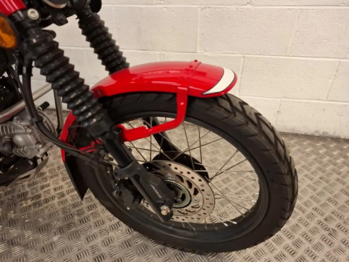 Honda CT125 Hunter 2023 - Image 3