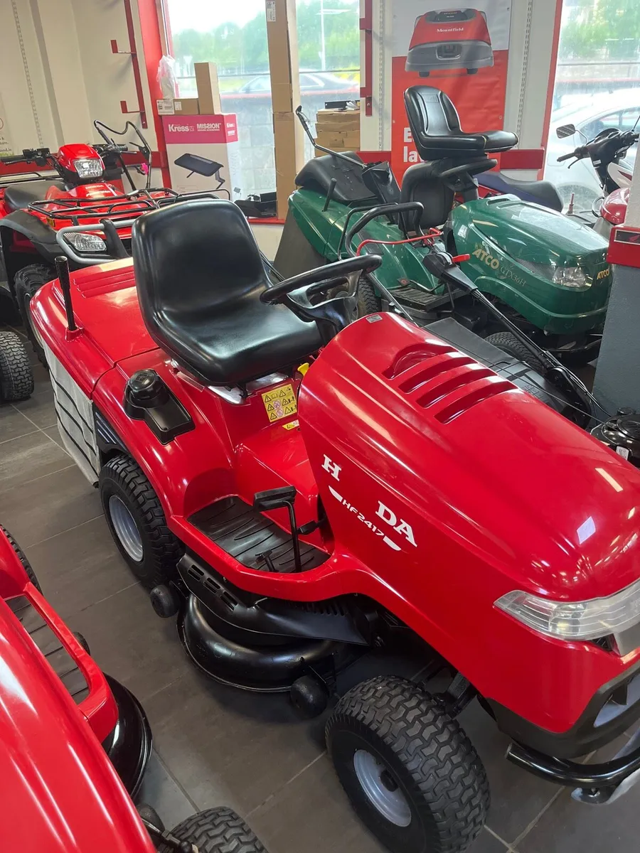 Lawnmowers - Image 3