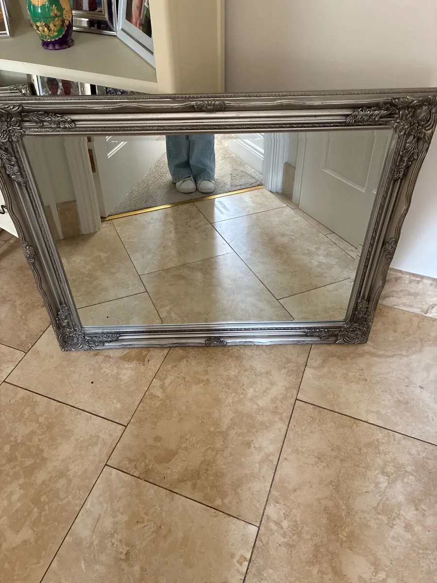 Mirror - Image 1
