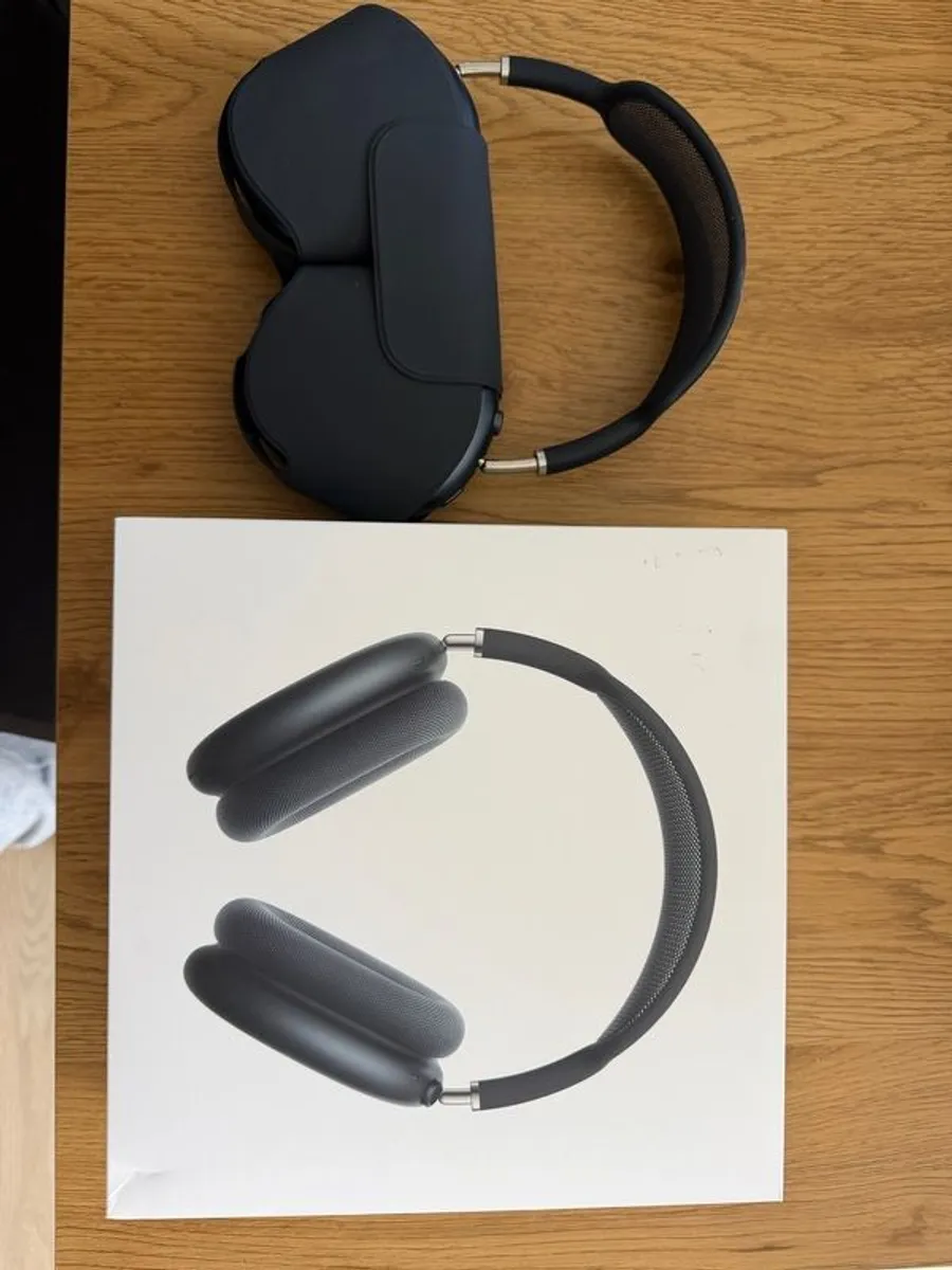 Apple Airpods Max - Image 1