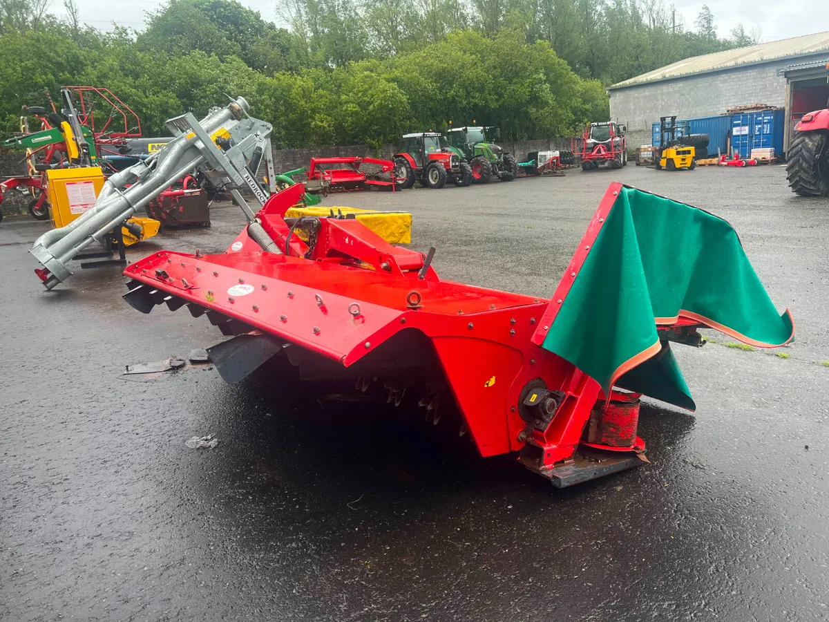 2015  Kverneland 3232 MN Mower Conditioner - Image 2